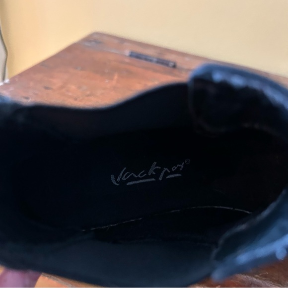 Vintage Jackpot European Black Leather Chelsea Ankle Boots - Picture 7 of 8